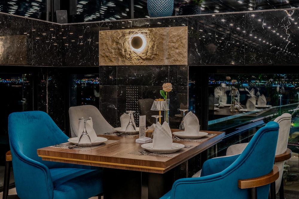 فندق ليلك بارك(Lilac Park Neom Highway Hotel Ex Lilac Park Hotel) 130/149