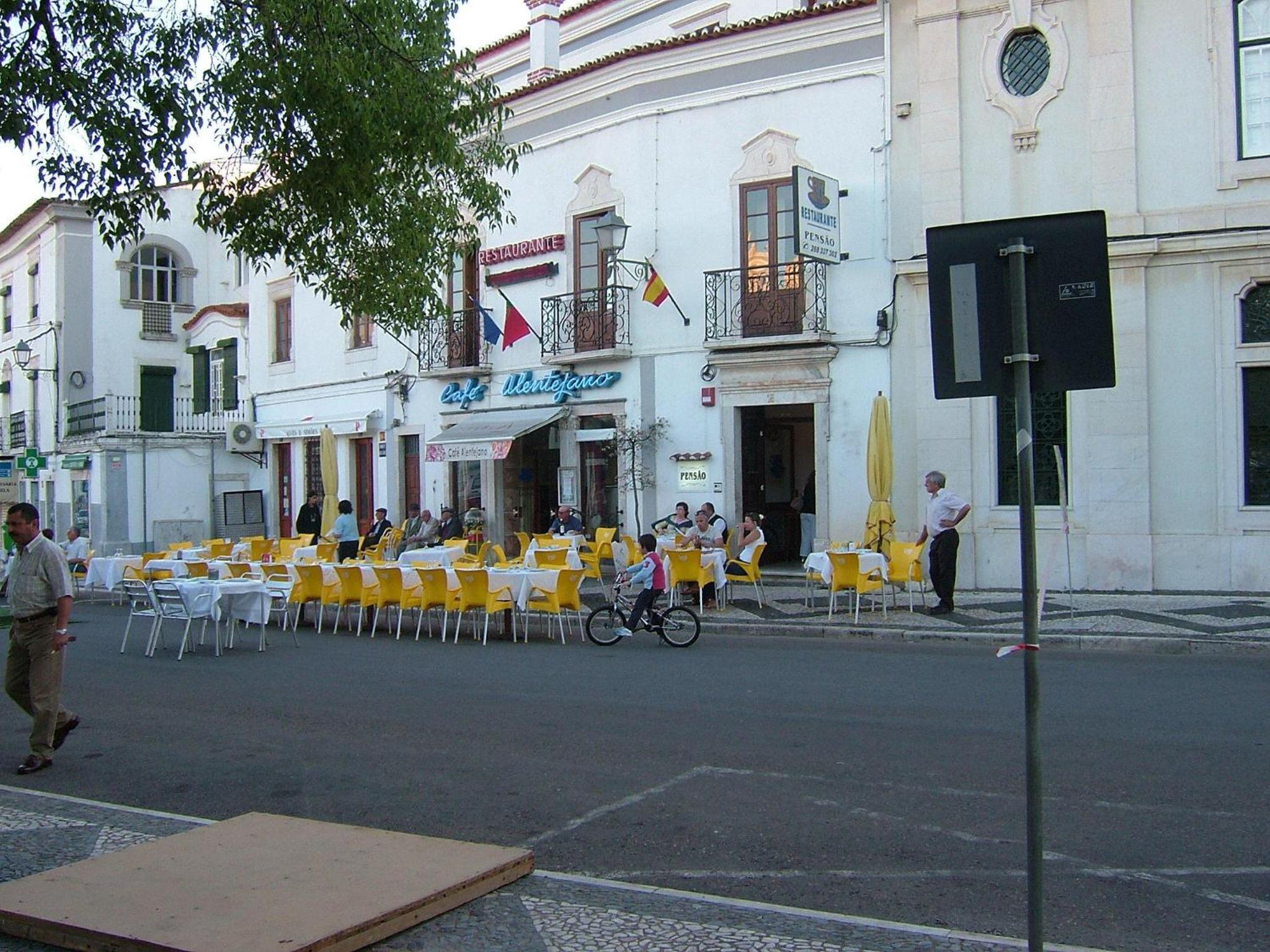 Alentejano Low Cost Hotel 41/50