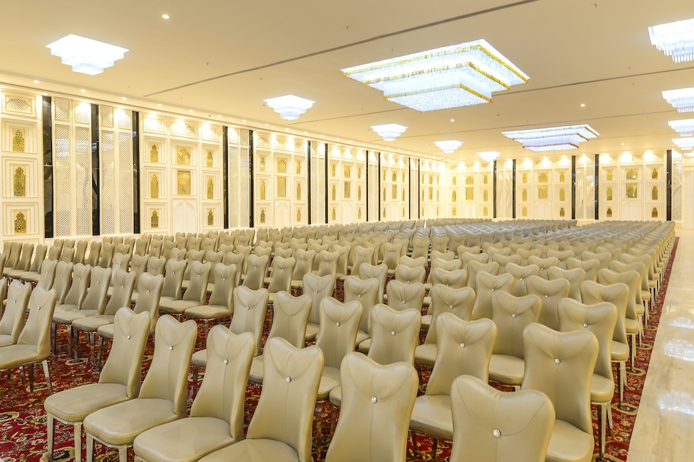Park Regis Goa 56/69