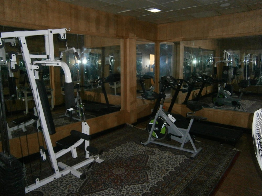 Quality Airport Hotel 17/32
