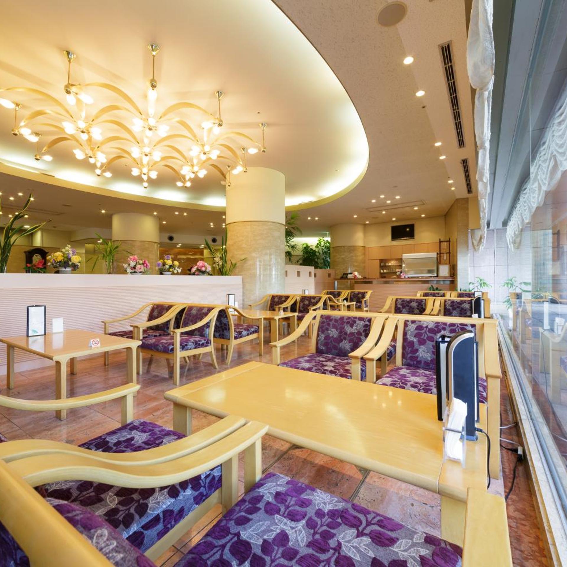 Kochi Pacific Hotel 12/52