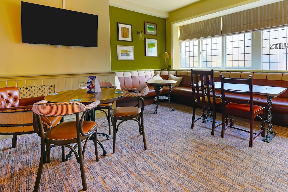 OYO The White Horse, Ripon North Yorkshire 50/61