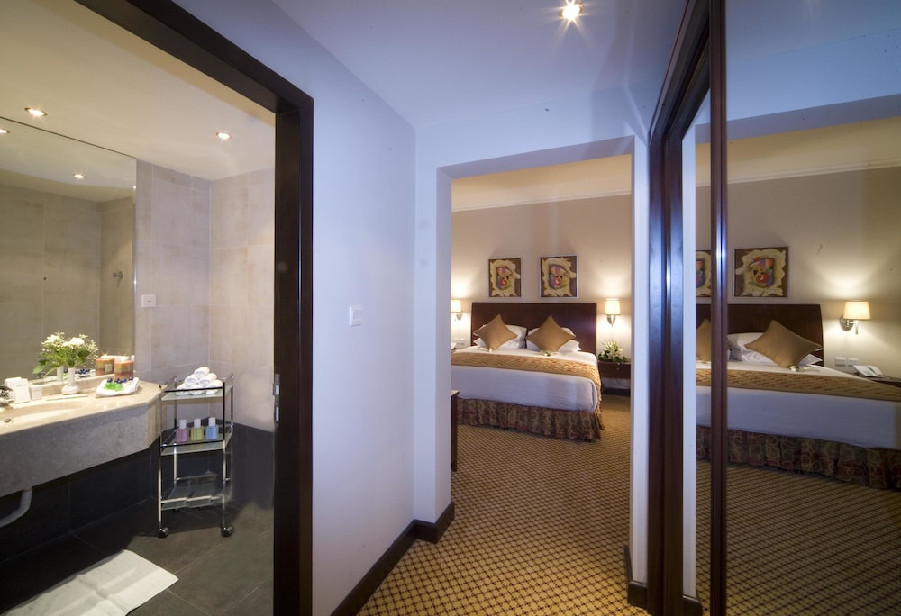 فندق جولدن توليب الخبر كورنيش(Golden Tulip Al Khobar) 22/81