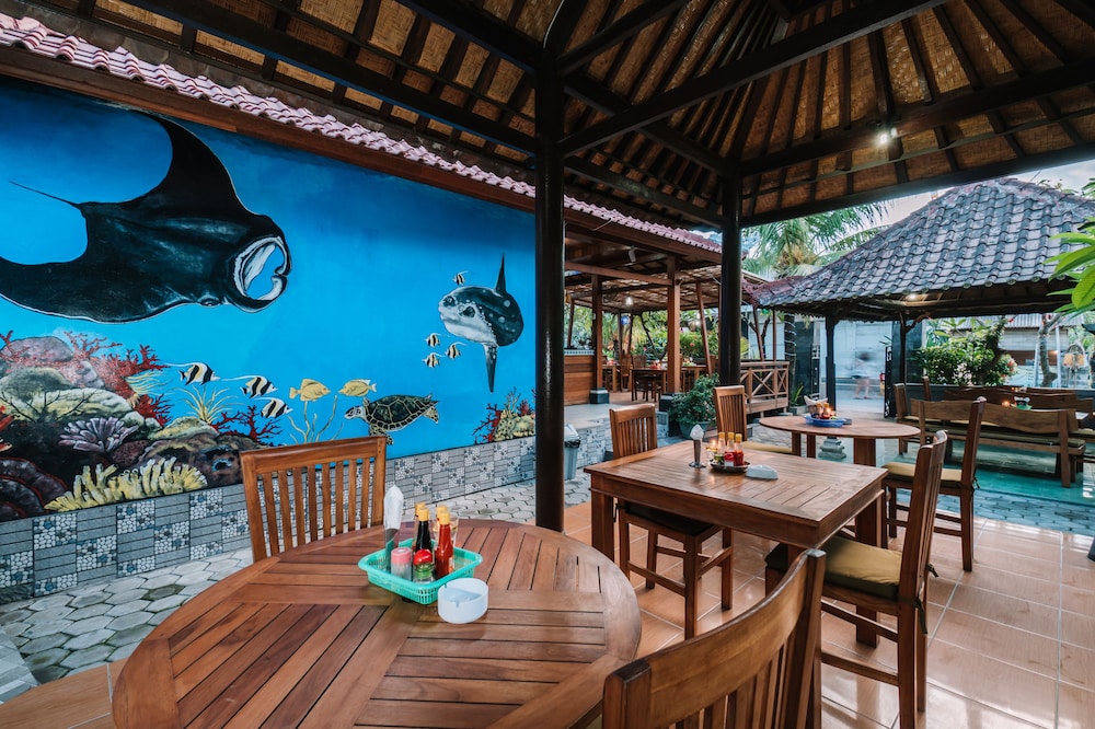D And B Bungalow 49/67