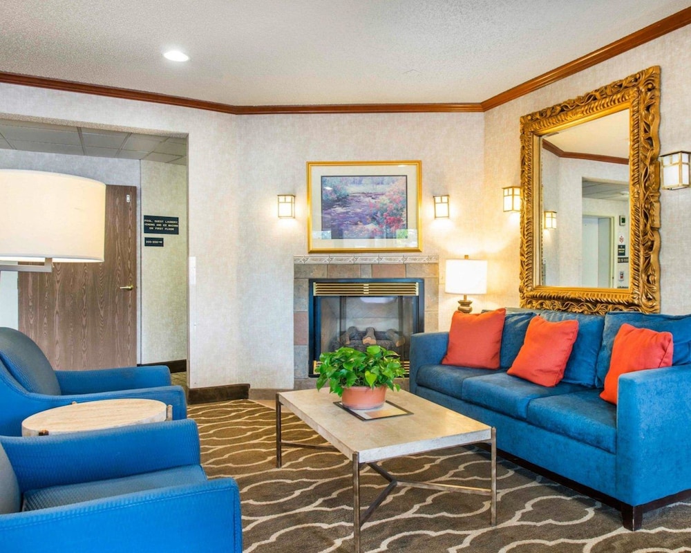 Comfort Inn North - Air Force Academy Area 18/23