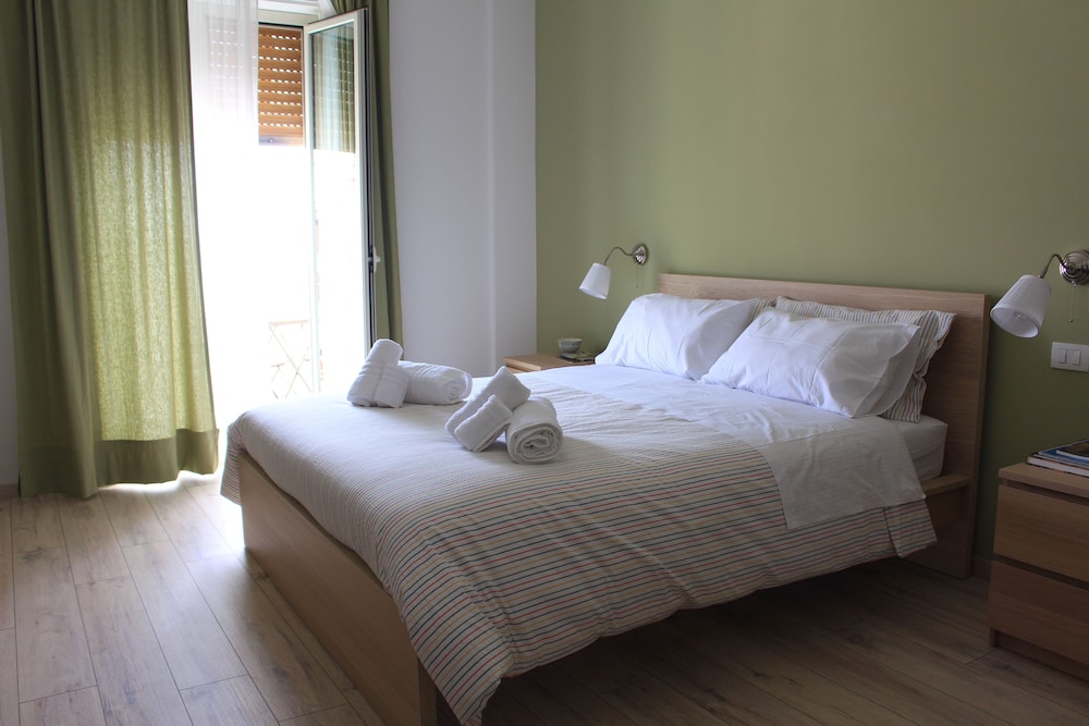 COMFORT, DOUBLE BED, VALLEY VIEW, EXTERNAL BATHROOM, BALCONY