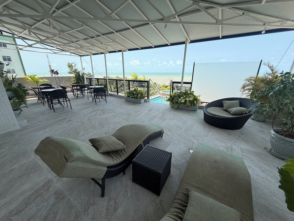 Atlantico Praia Hotel، جواو بيسوا 39/71