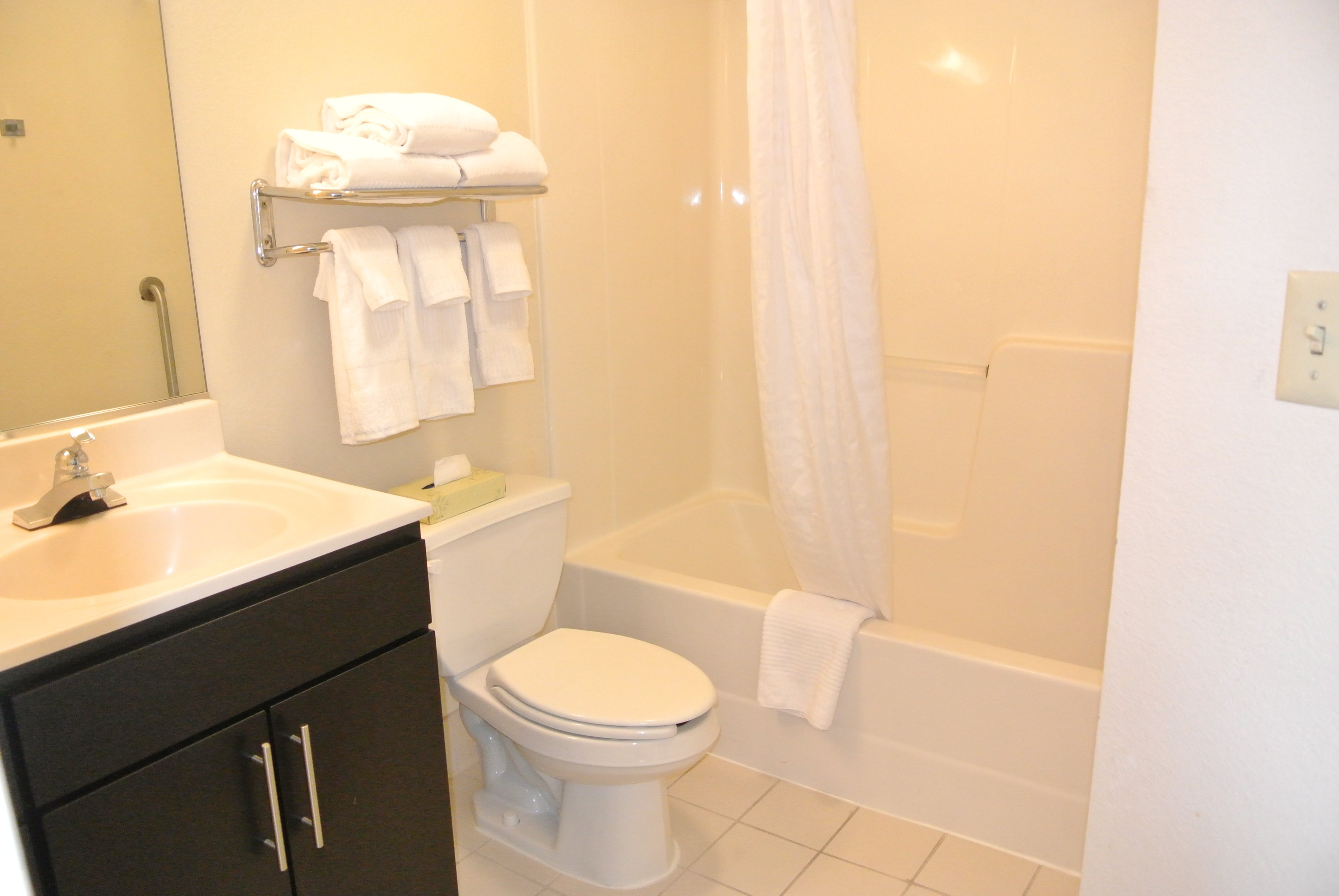 CANDLEWOOD SUITES WASHINGTON-FAIRFAX 17/17