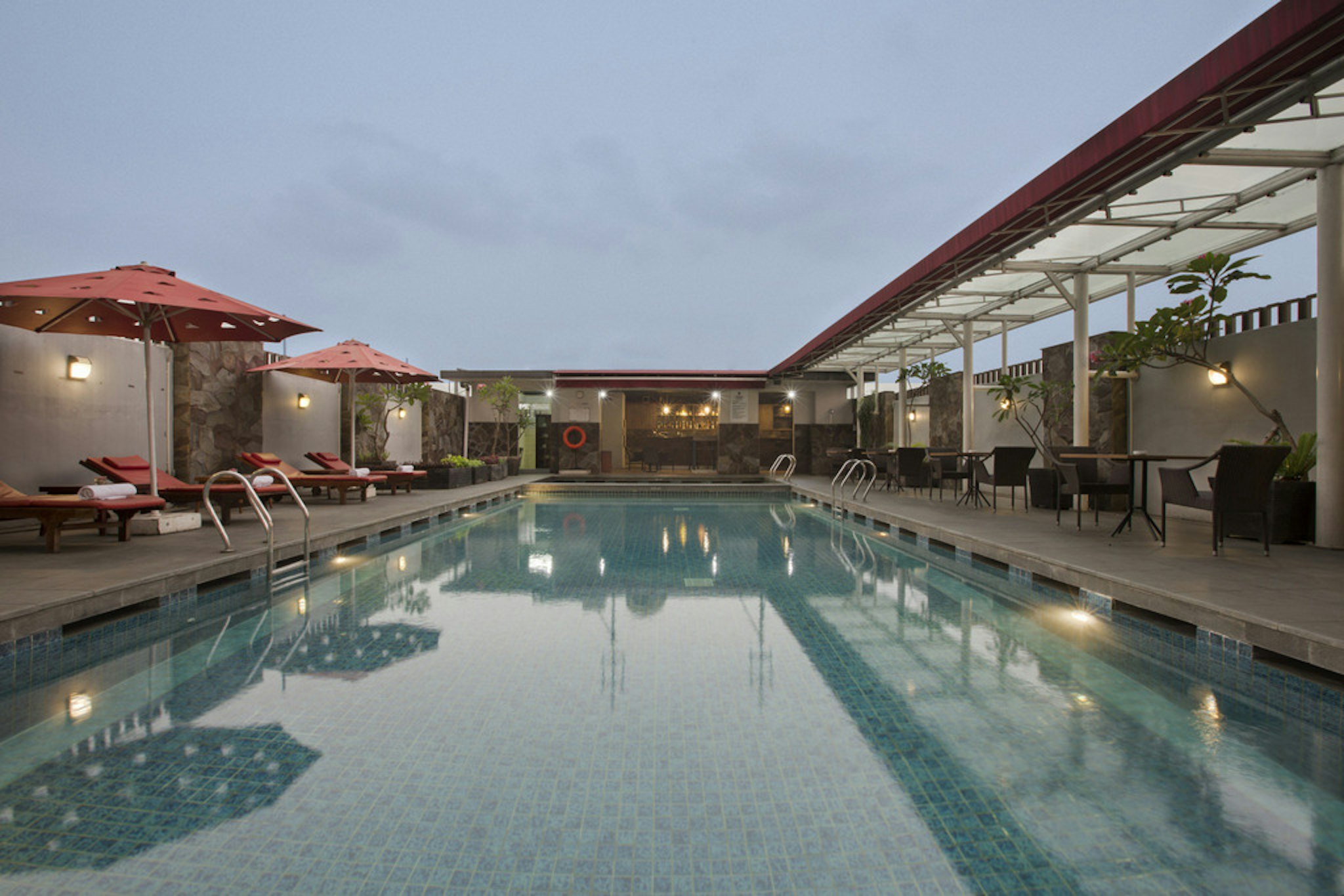 Hotel Grandhika Iskandarsyah Jakarta 49/51