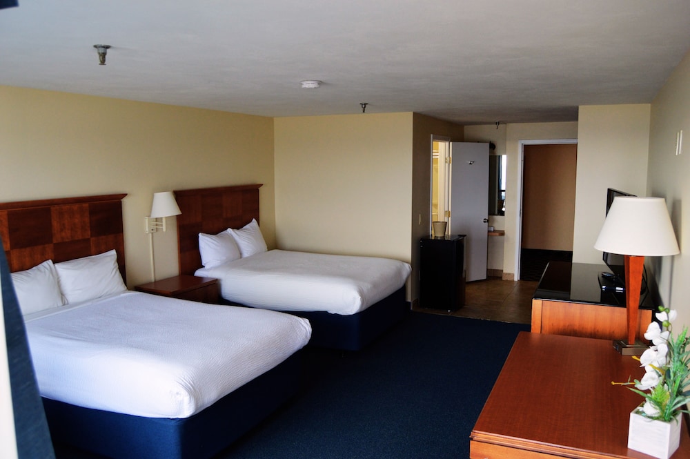 Hampton House Hotel 30/62