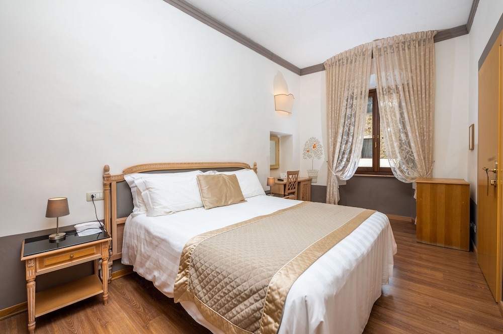 ALBERGO LE TERME 23/68