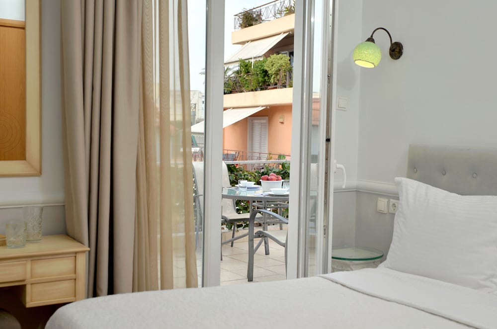 Acropolis Ami Hotel 23/37