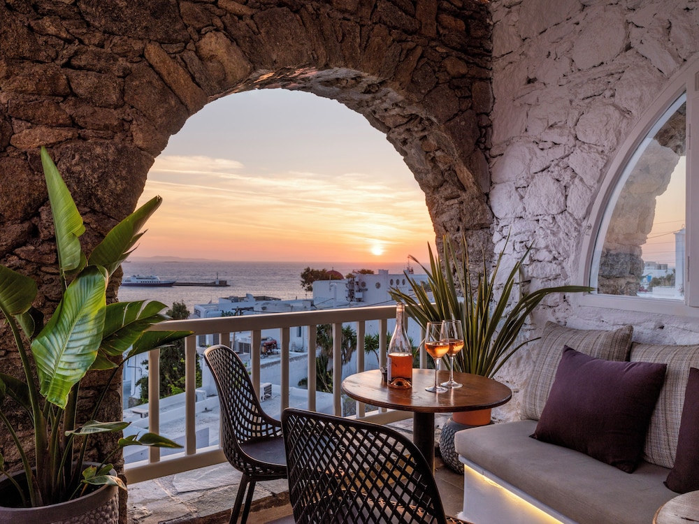 Yalos Hotel Sunset View 37/50
