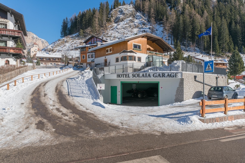 Hotel Solaia 3/50