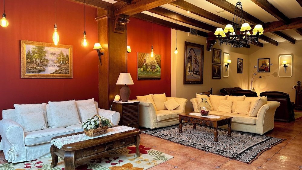 El Curro Hotel Rural 35/50