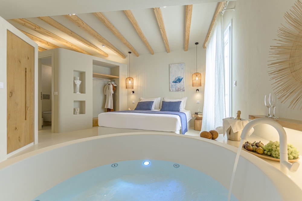 Antony Suites 25/50