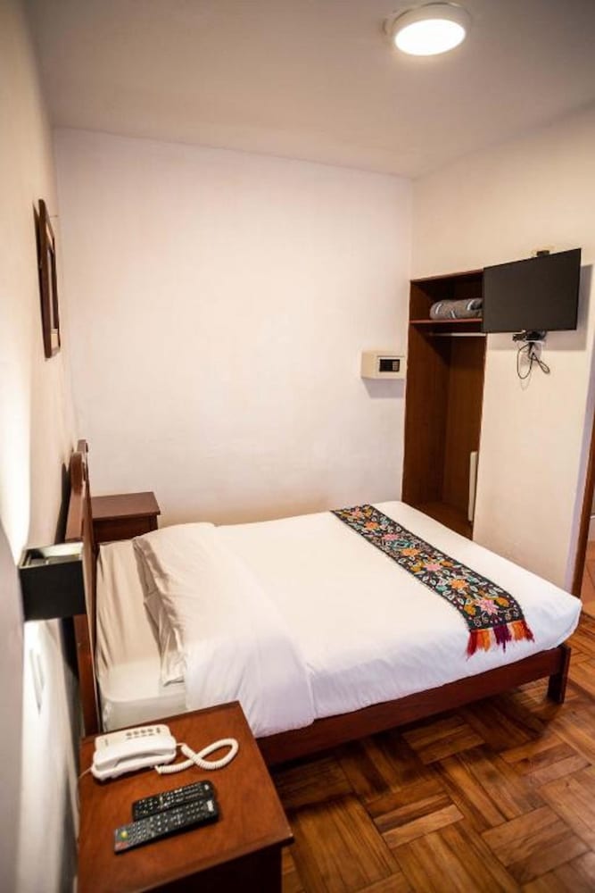 Cusco Plaza Saphi 22/75