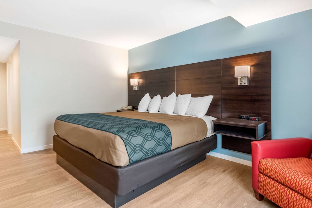 Quality Inn & Suites Lincoln I-93 32/65