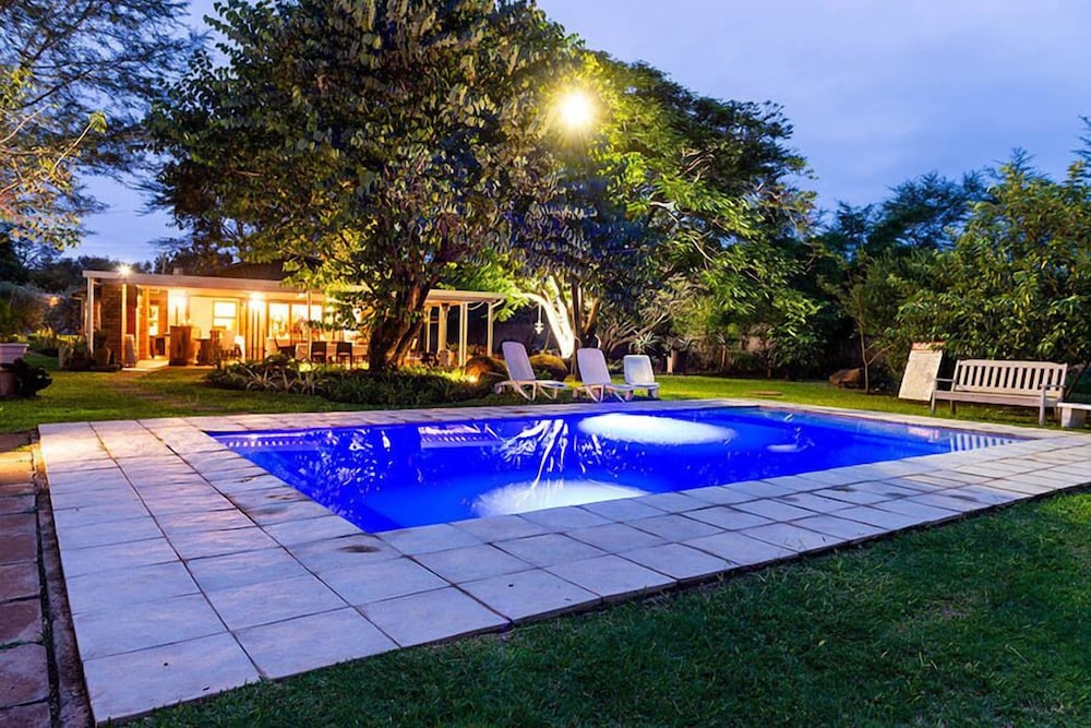 Biweda Nguni B&B 15/36