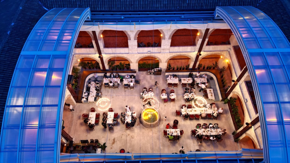 Silk Road Museum Hotel 6/50