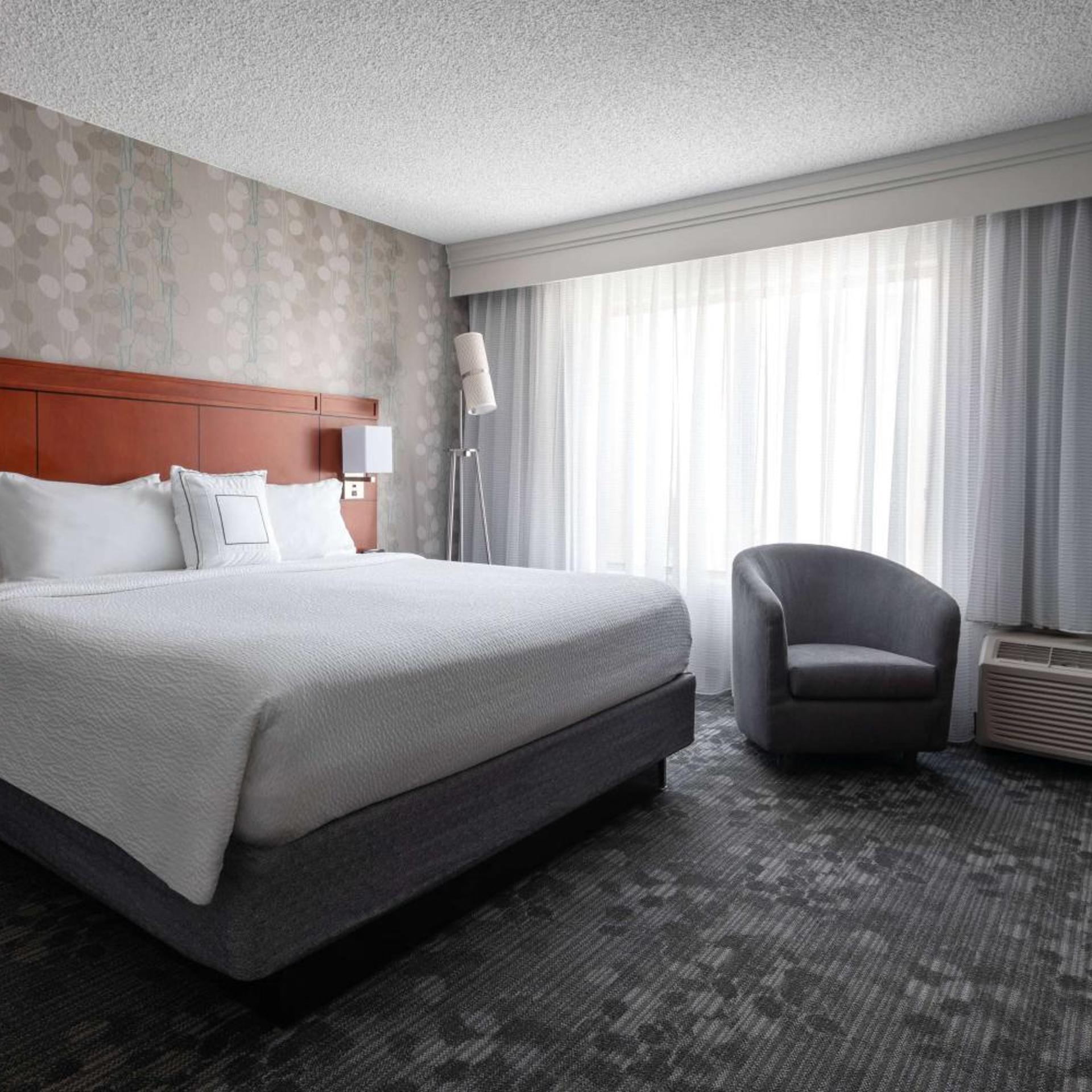 1 Bedroom, Suite, Queen Bed, Accessible