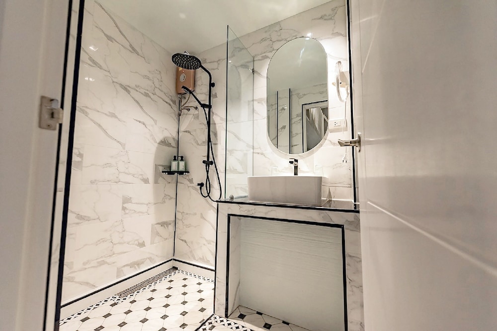 Narawad Boutique Hotel 48/50