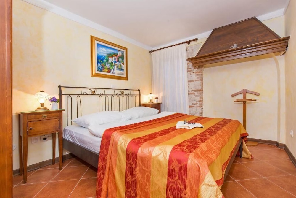 VILLA VALDIBORA 11/70