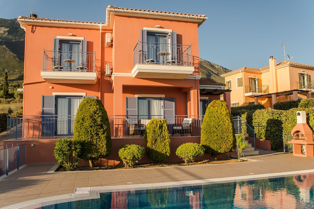 Ionian Sea View Luxury Villas 5/50