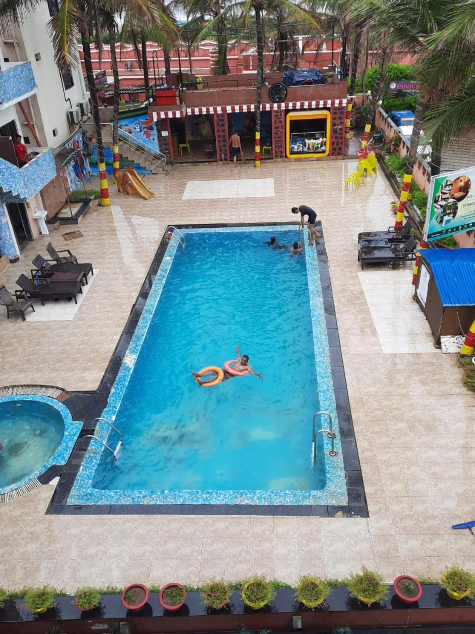 HOTEL SAPPHIRE INTERNATIONAL 3/32