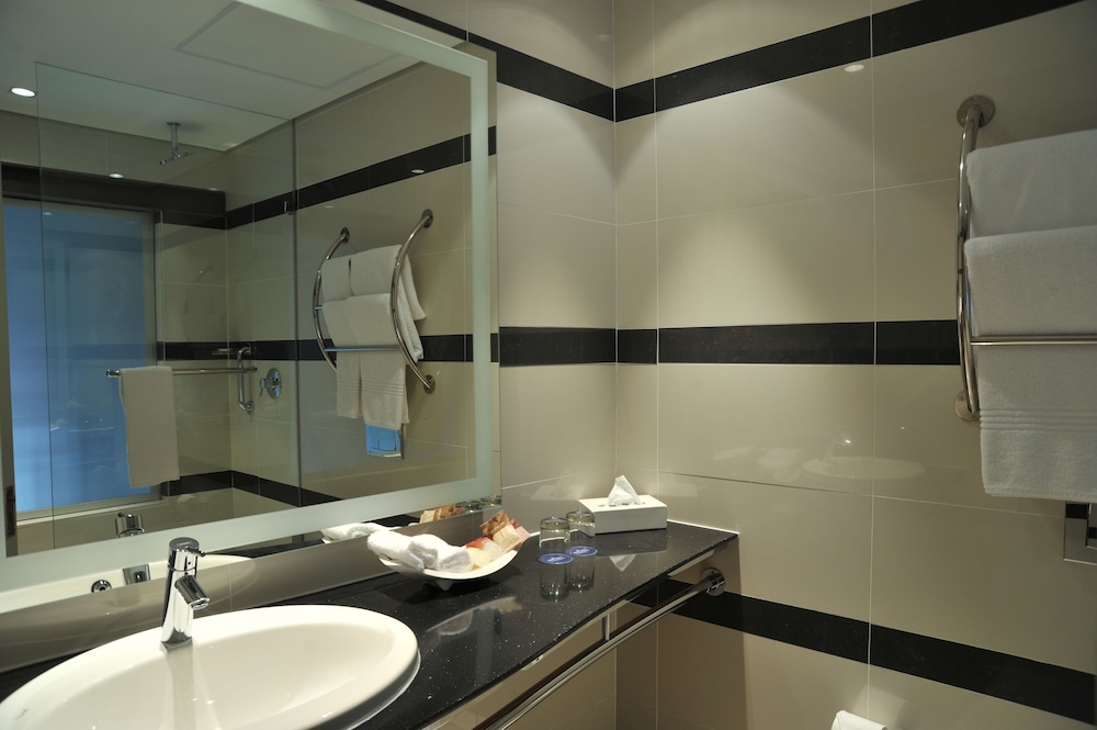 Garden Court Victoria Junction 50/52