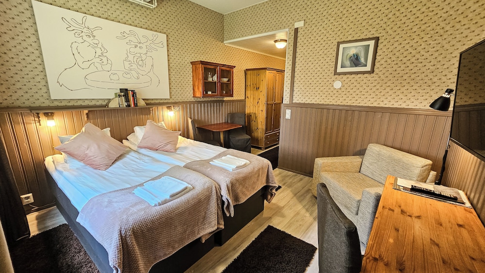 Standard, Twin Beds, Sauna، Hullu Poro Hotel 6/10