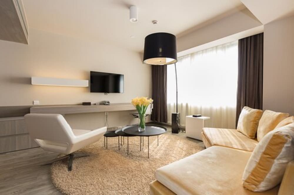 Hua Ting Guest House 17/50