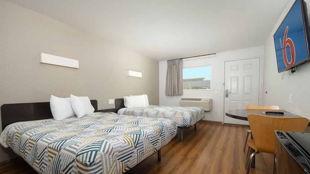 Motel6 Ontario, CA - Airport 29/61