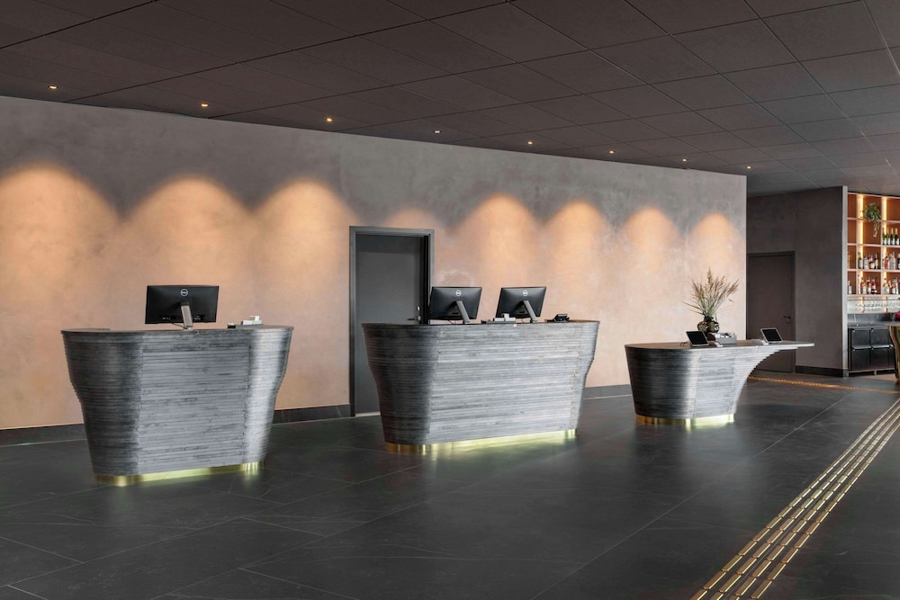 Clarion Hotel Karlatornet 6/52