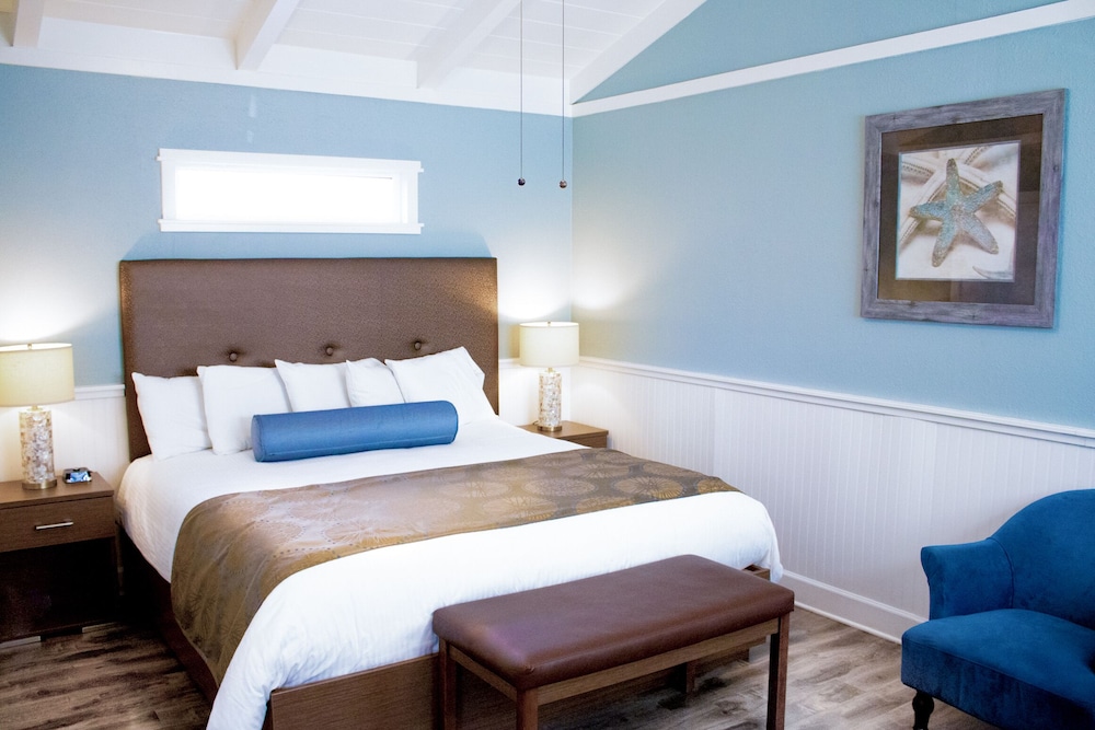 Ocean Echo Inn And Beach Cottages 16/50