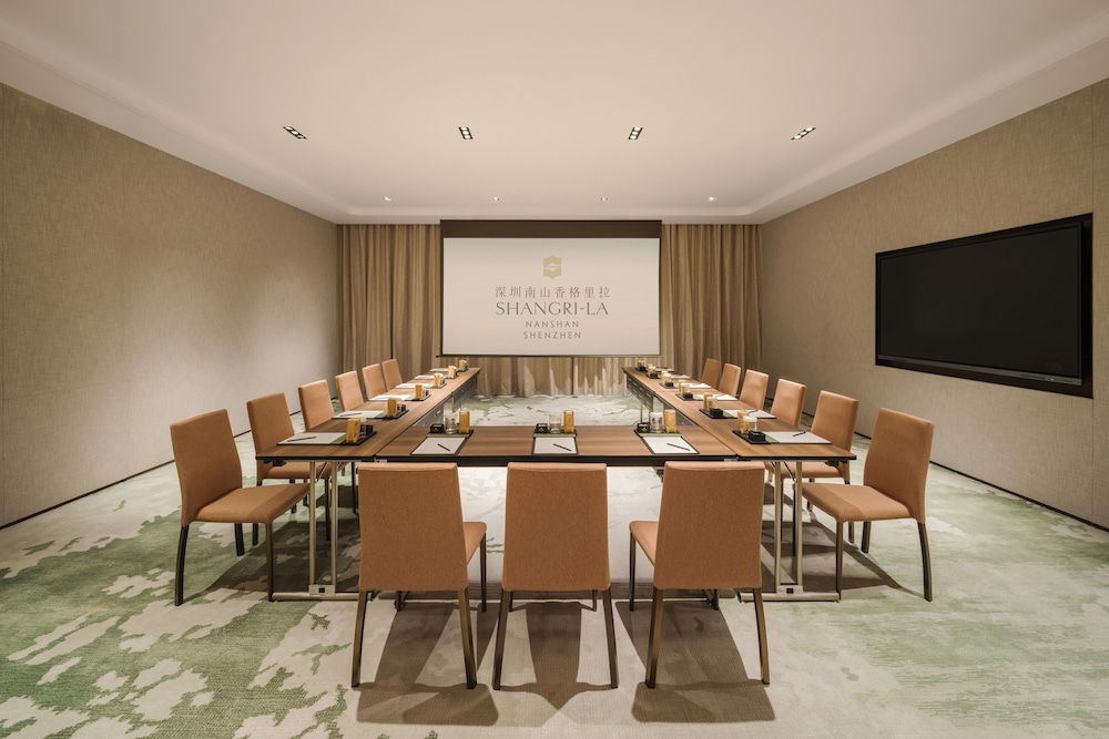 Shangri-La Nanshan Shenzhen 45/58