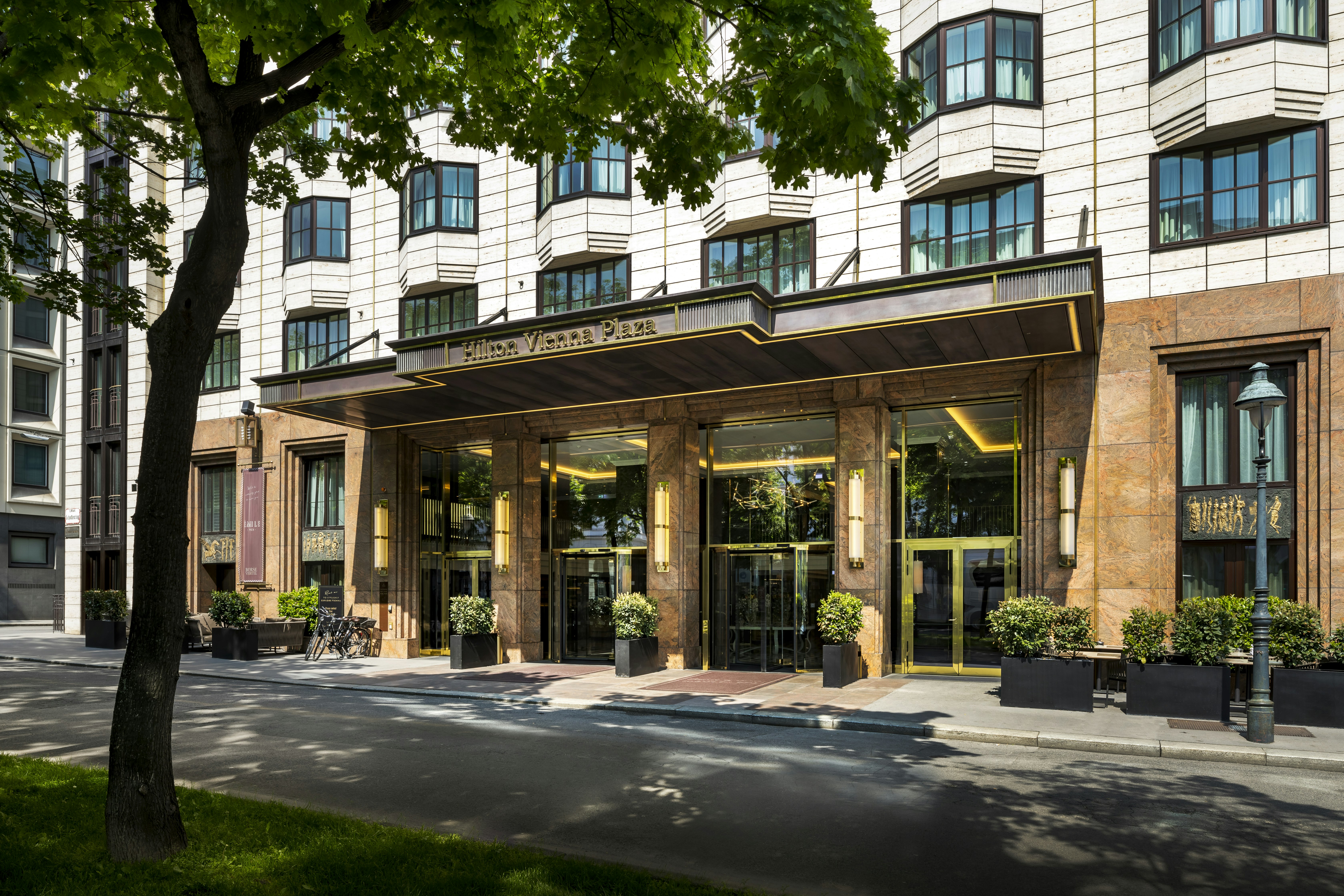 Hilton Vienna Plaza 81/83