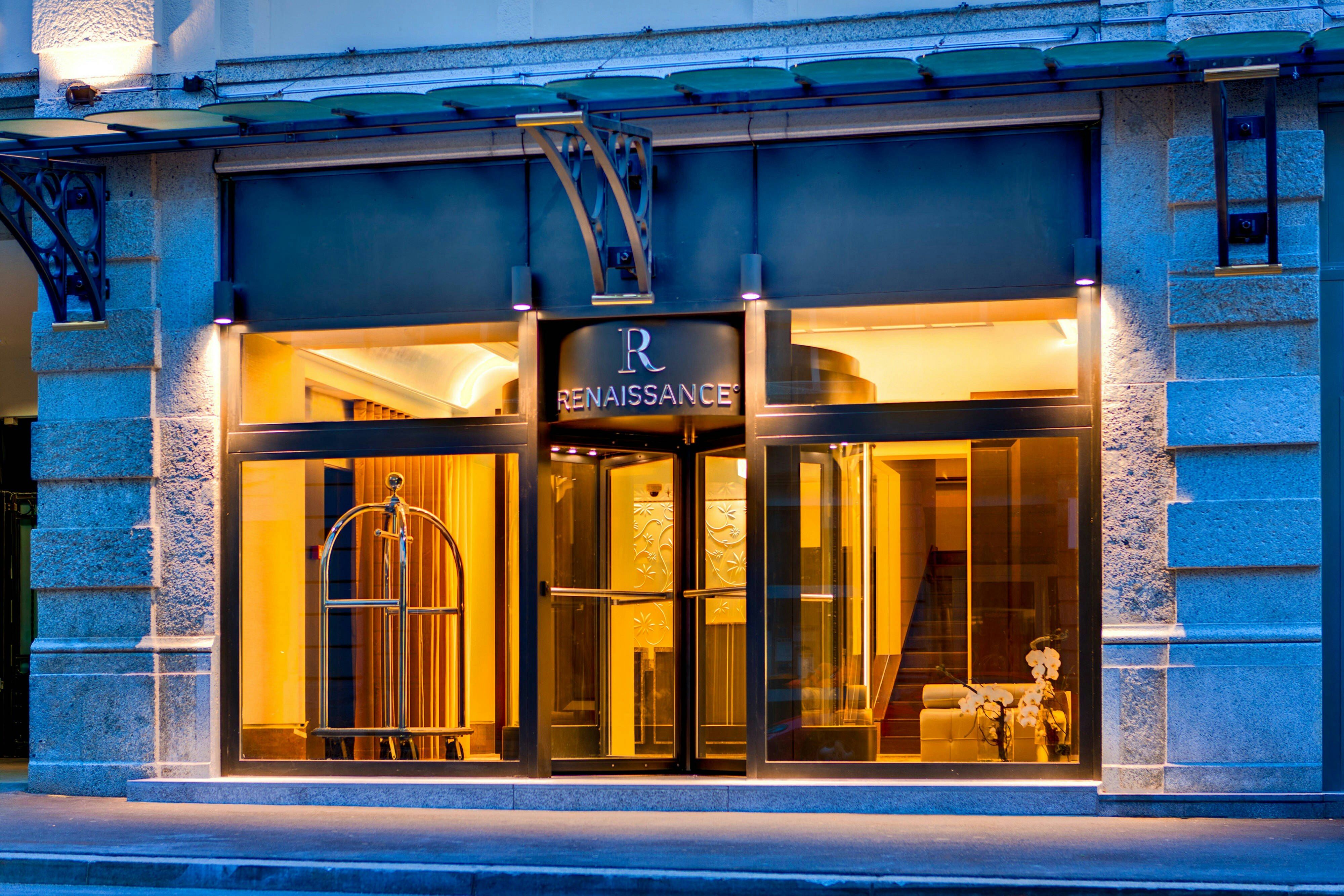 Renaissance Lucerne Hotel 2/43