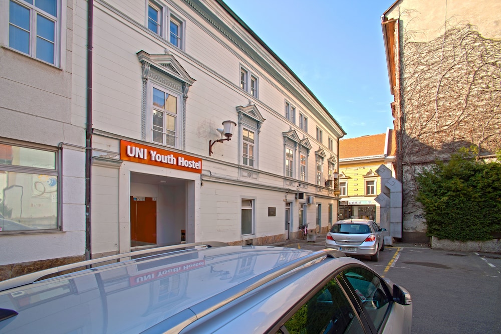 Hostel Uni 28/34
