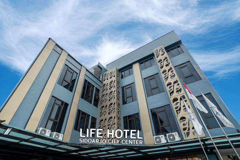 Life Hotel Sidoarjo 1/11