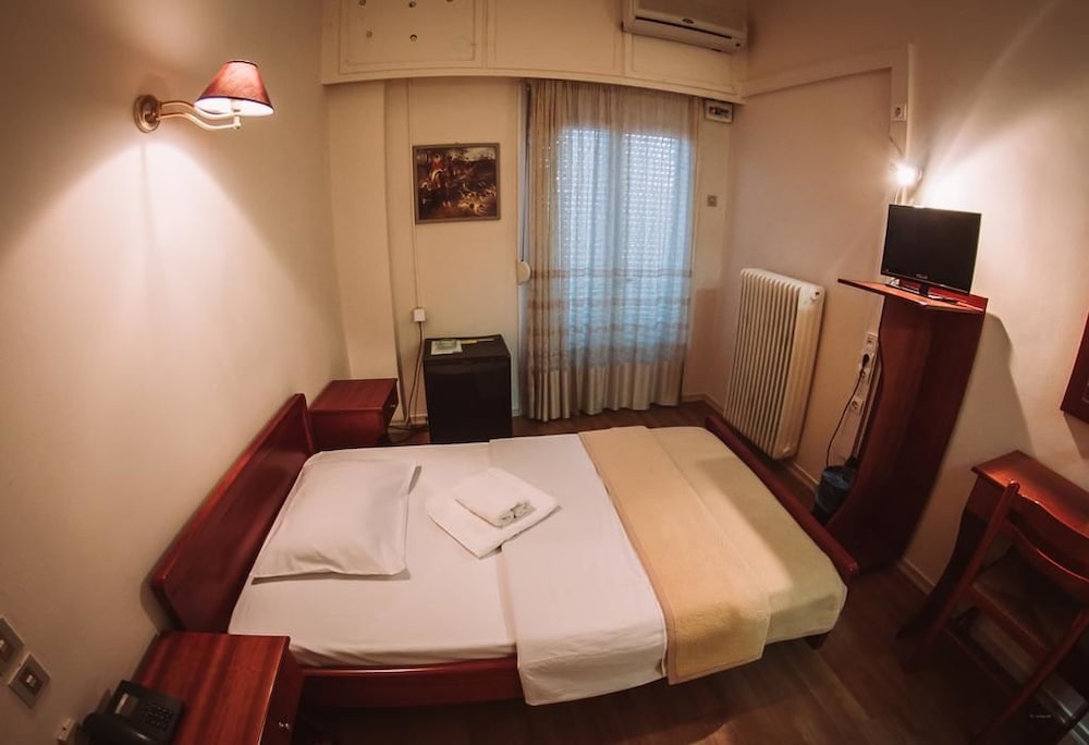 Hotel King Pyrros 13/38