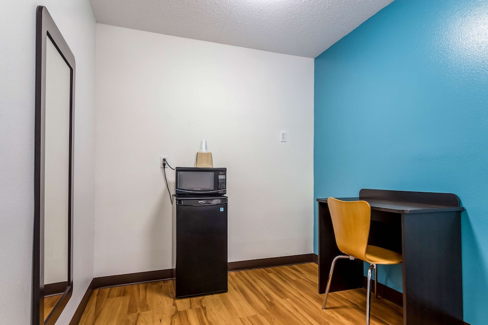 Motel6 Gulf Shores, AL 7/34