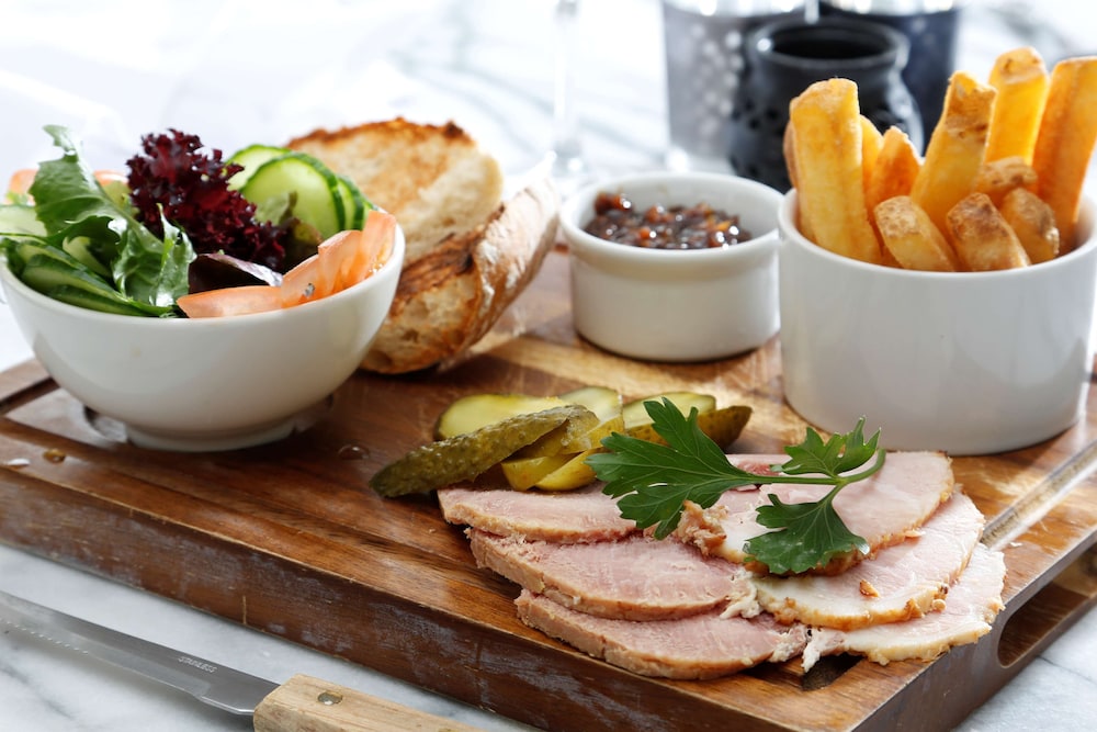 Best Western Lamphey Court Hotel 20/63