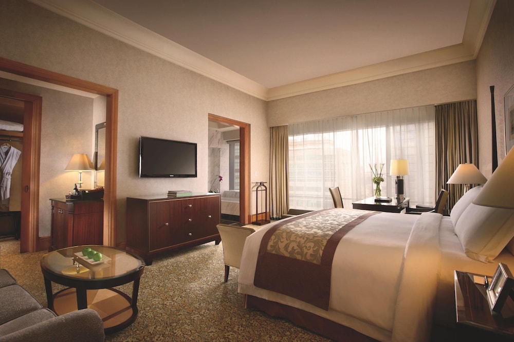 Ritz Carlton Jakarta Mega Kuningan Hotel 13/52