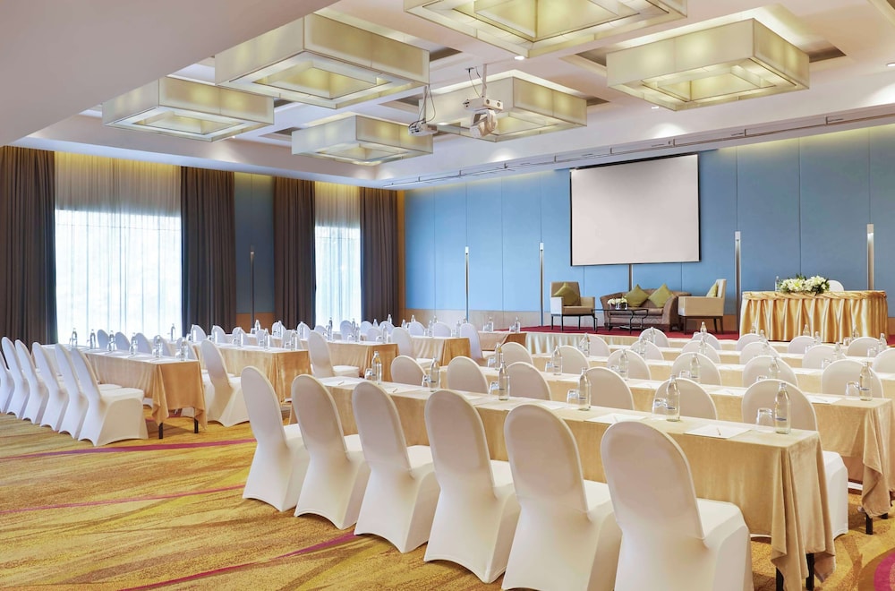 Dusit Princess Srinakarin Bangkok 58/69