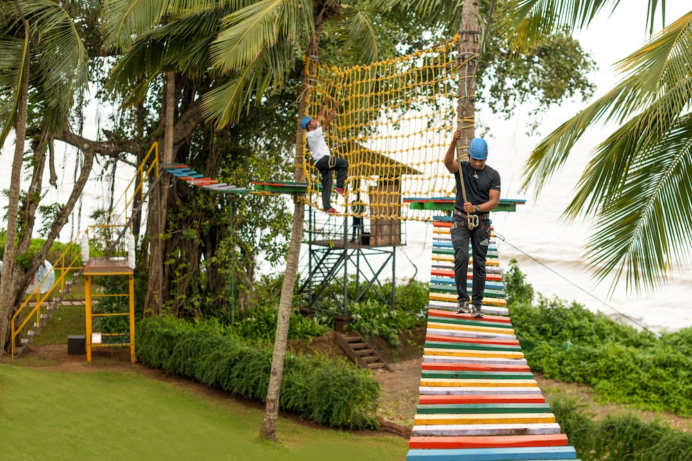 GRAND HYATT GOA 62/70