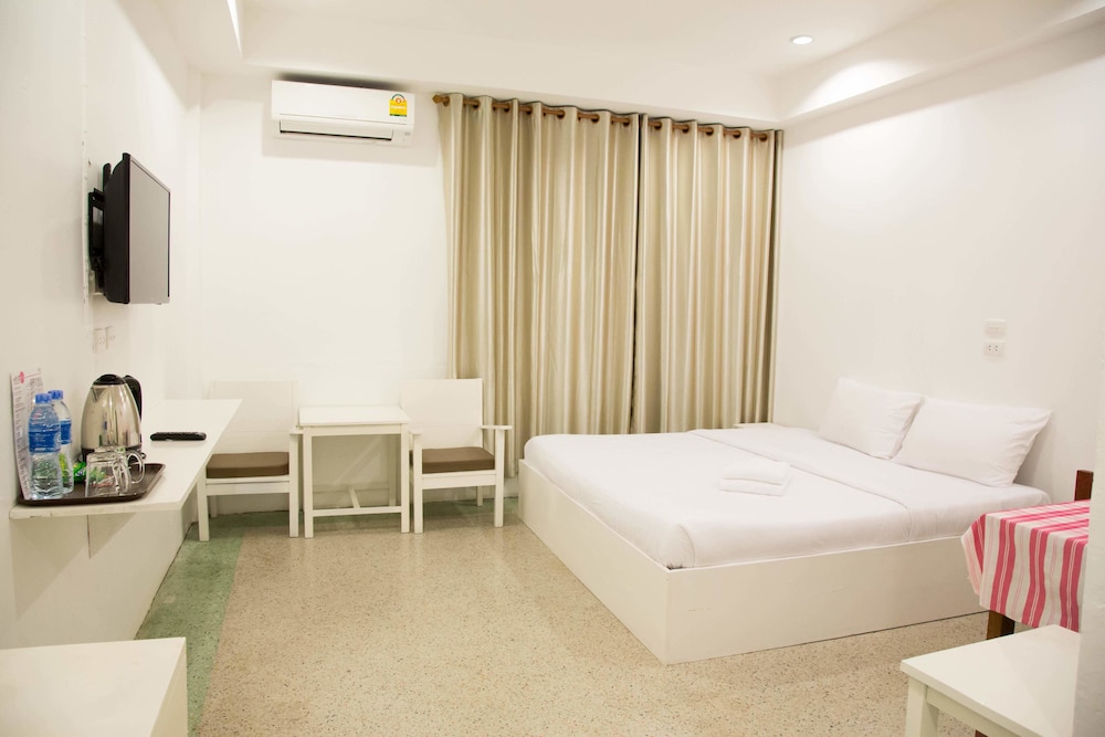 Chiangrai Hotel 8/37