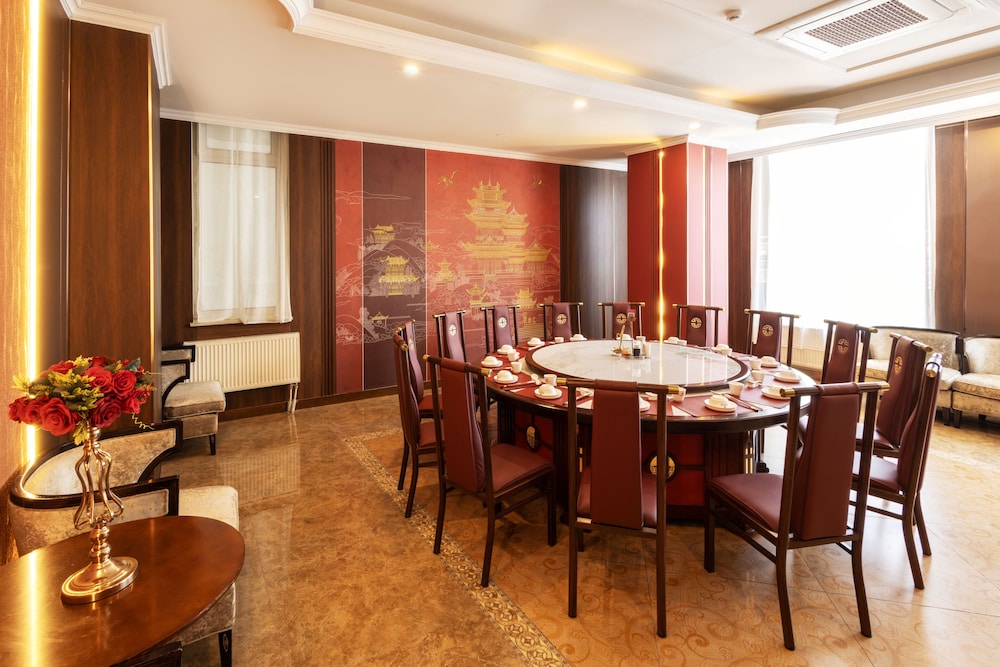 Royal House Hotel 2 40/49