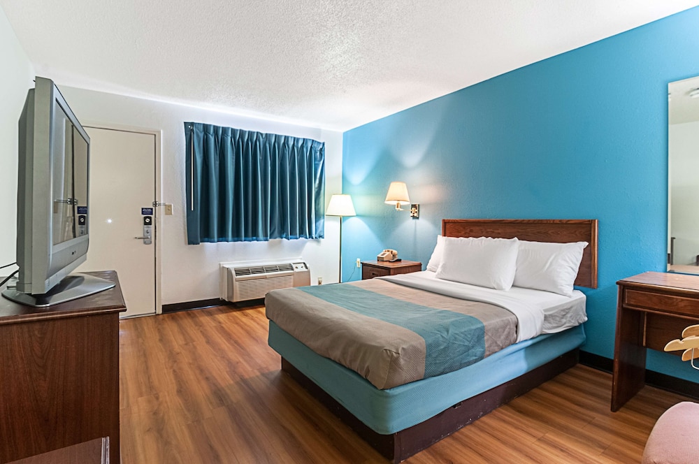 Motel6 Southgate, MI - Detroit 22/60