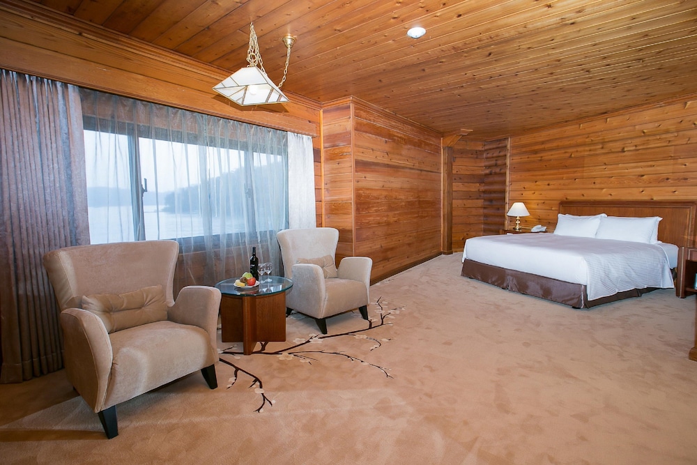 The Richforest Hotel- Sun Moon Lake 16/50